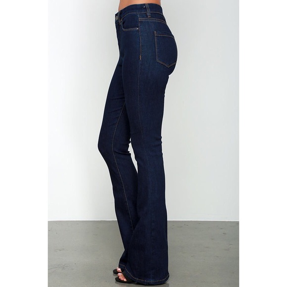 BlankNYC Lies and Alibis High Rise Flare Jeans NWOT - Picture 4 of 8